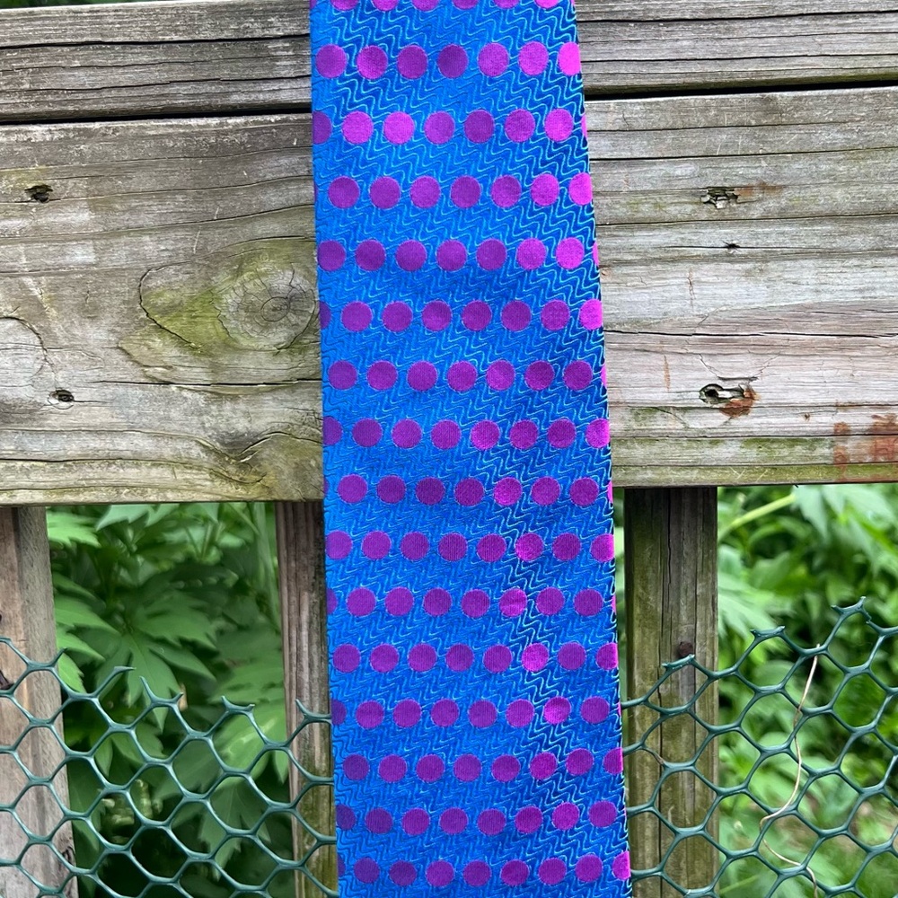 XM1 Platinum Polka Dot Silk Tie 58” Length 3.75” Width Handmade in USA